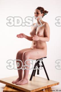 Sitting reference of nude Nadine 0016